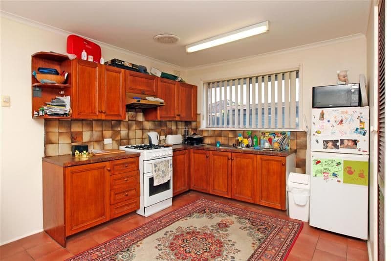 2 Bickley Avenue, THOMASTOWN VIC 3074, Thomastown - Thumbnail 4