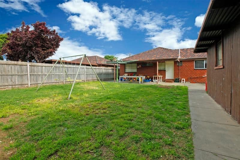 2 Bickley Avenue, THOMASTOWN VIC 3074, Thomastown - Thumbnail 7