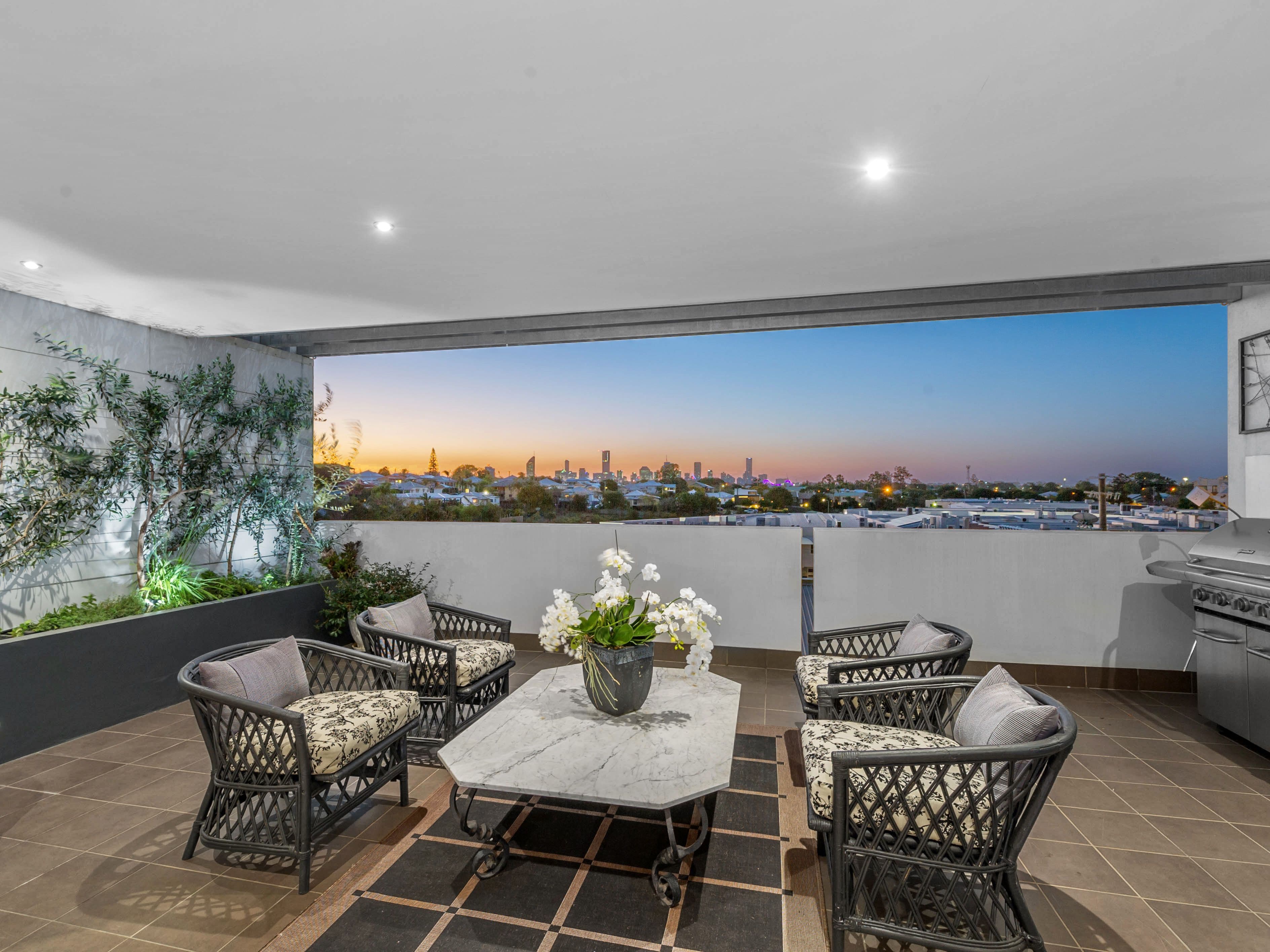 238 Old Cleveland Road, Coorparoo QLD 4151, Coorparoo - Image 1