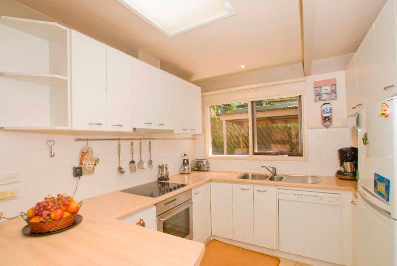 44 Andrew Crescent, CROYDON SOUTH VIC 3136, Croydon South - Thumbnail 2