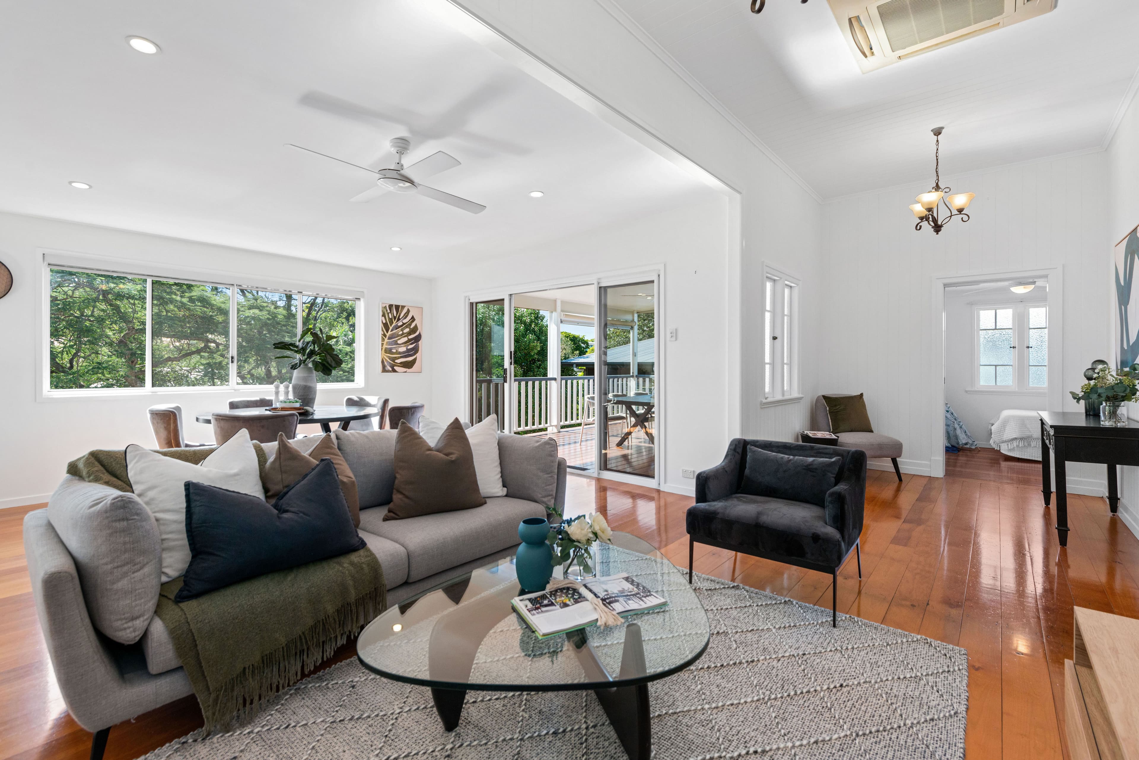 49 Disraeli Street, Indooroopilly QLD 4068, Indooroopilly - Thumbnail 4