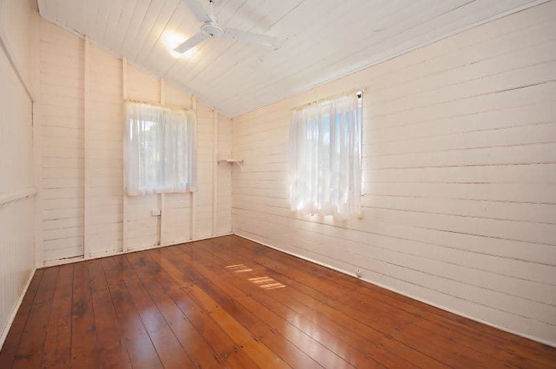 61 Roberts Street, HERMIT PARK QLD 4812, Hermit Park - Thumbnail 3