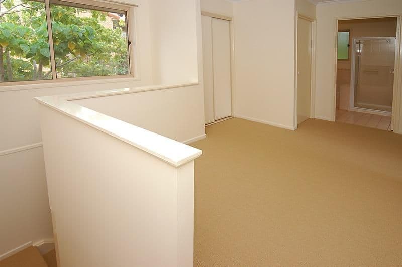 37 Coolabah Grove, Berwick VIC 3806, Berwick - Thumbnail 5