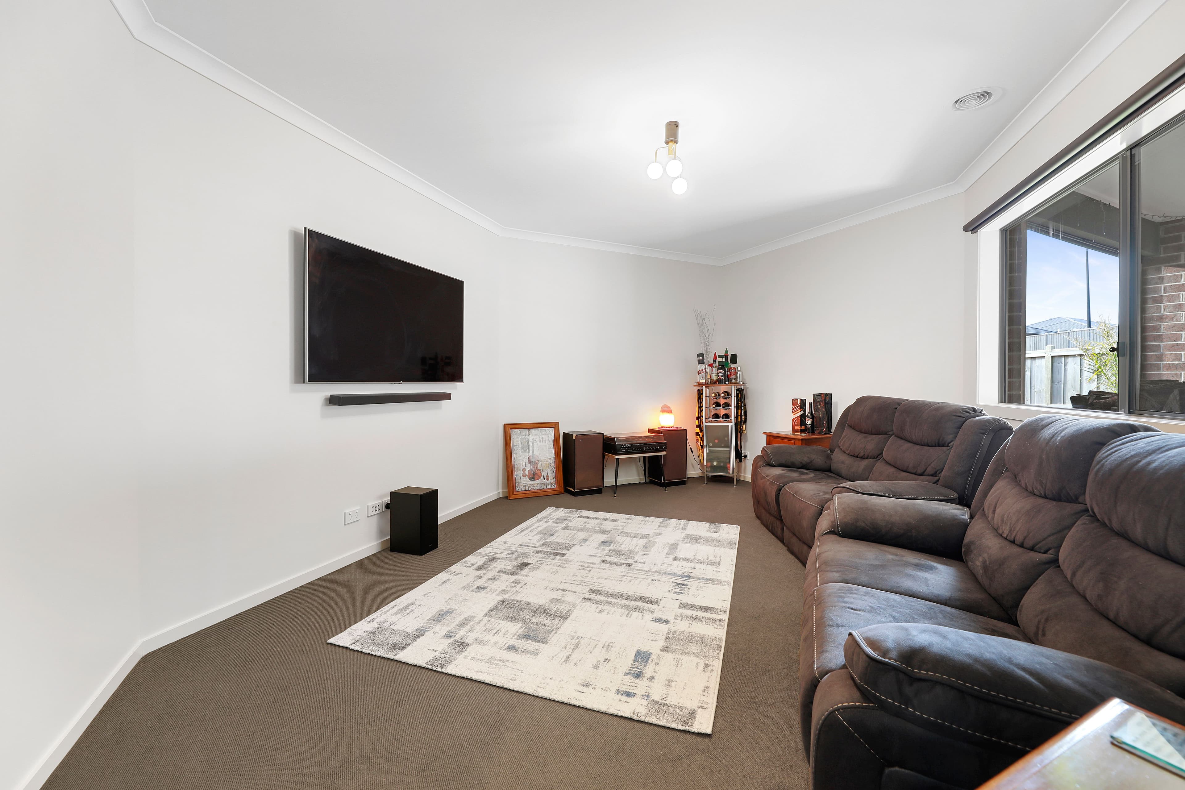 71 Empire Avenue, Drouin VIC 3818, Drouin - Thumbnail 6