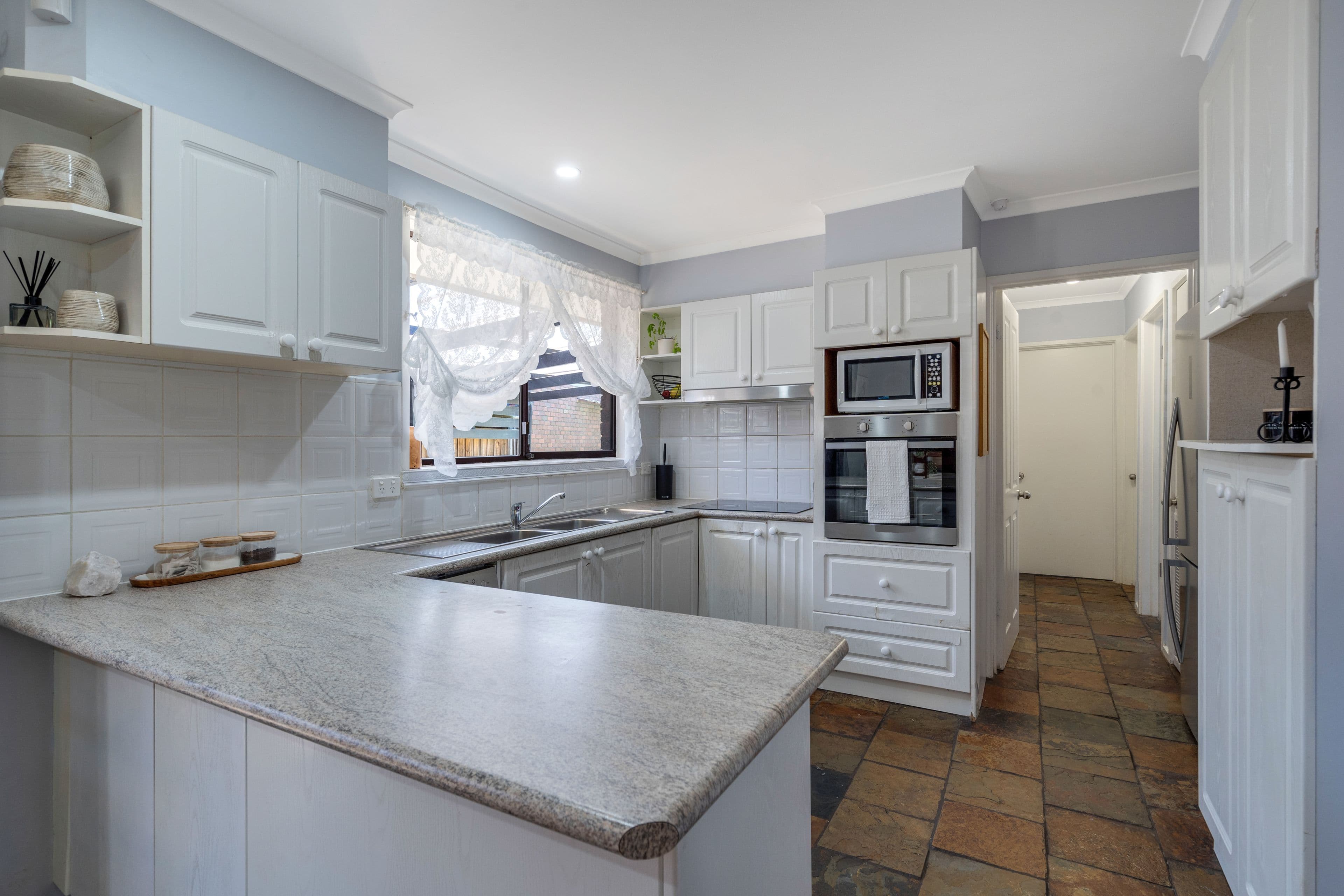 7 Healey Street, Craigieburn VIC 3064, Craigieburn - Thumbnail 5