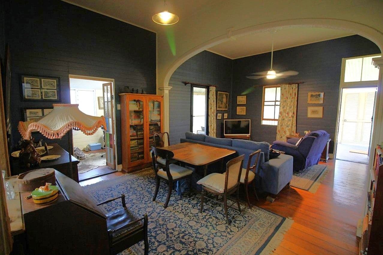 12 Vulture Street, CHARTERS TOWERS CITY QLD 4820, Charters Towers City - Thumbnail 4