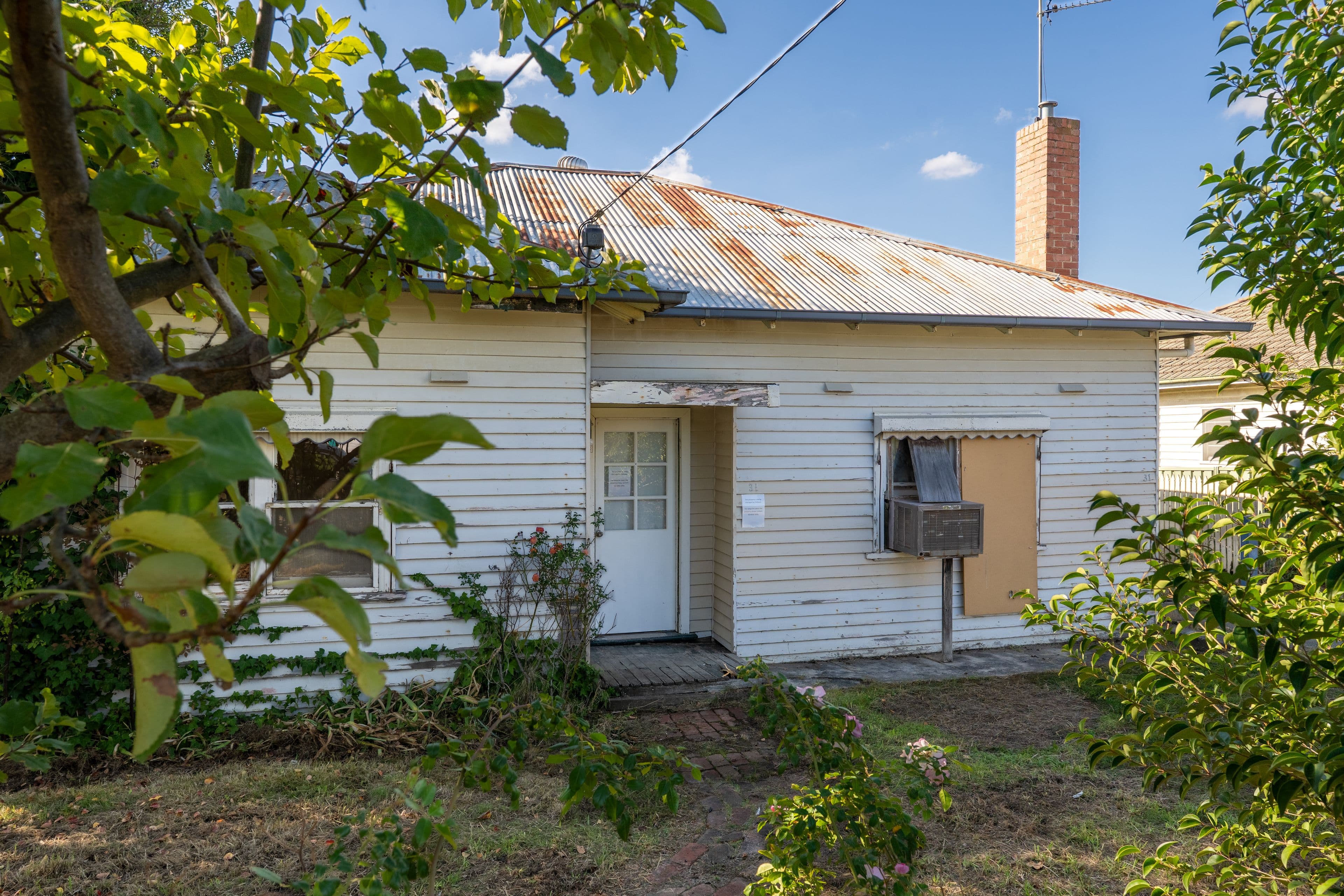 31 Loco Street, Seymour VIC 3660, Seymour - Thumbnail 2