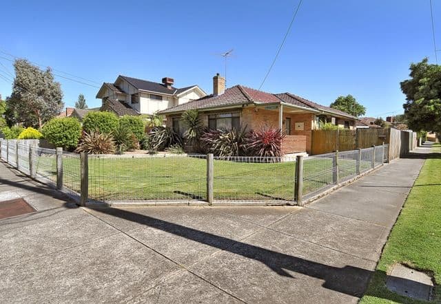 2 Cuthbert Road, RESERVOIR VIC 3073, Reservoir - Thumbnail 2