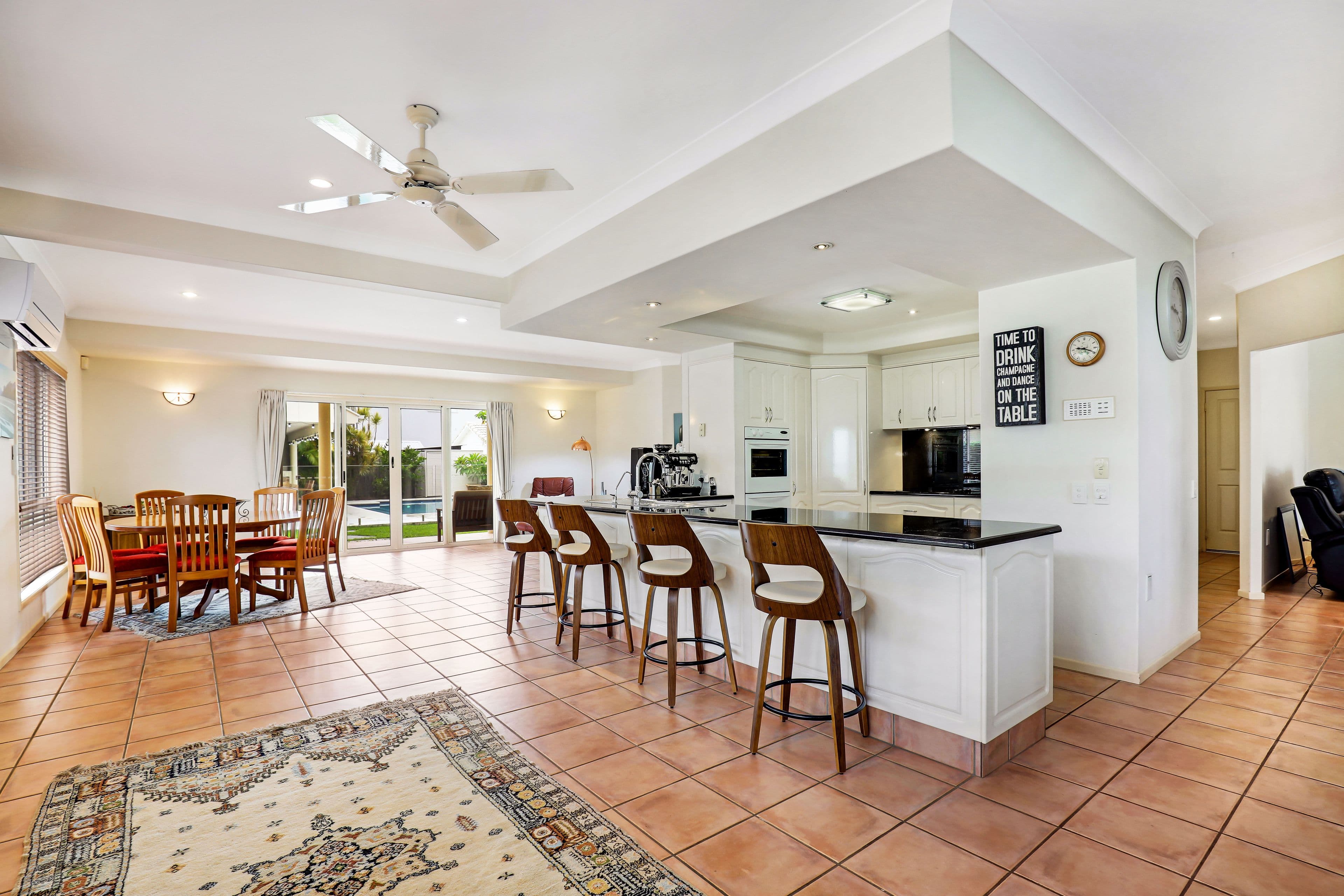 7 Reef Point Esplanade, Scarborough QLD 4020, Scarborough - Thumbnail 4