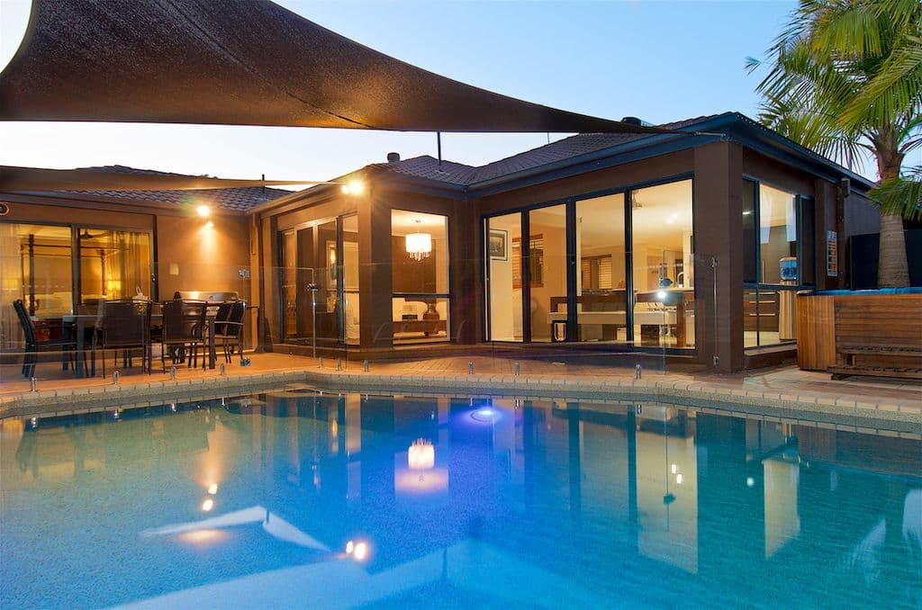 14 Kettlewell Chase, Arundel QLD 4214, Arundel - Thumbnail 2