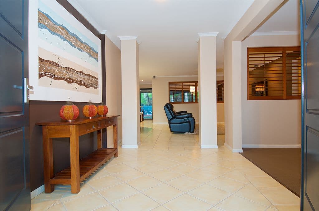 14 Kettlewell Chase, Arundel QLD 4214, Arundel - Thumbnail 4