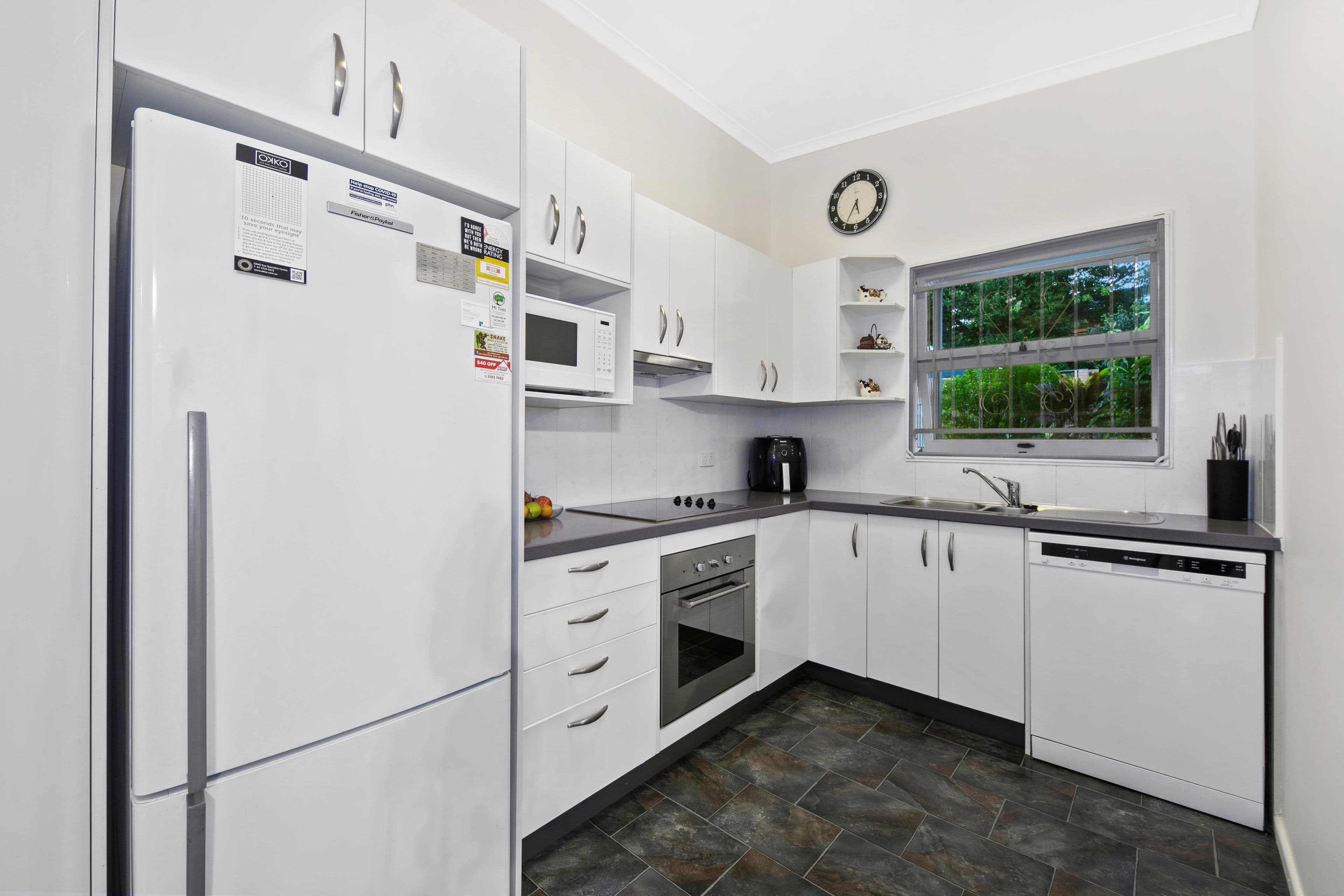 54 Keble Street, Corinda QLD 4075, Corinda - Thumbnail 3