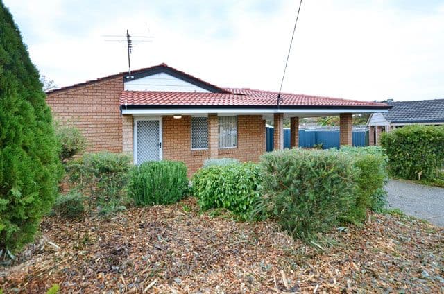 12 Melba Place, WESTMINSTER WA 6061, Westminster - Thumbnail 3