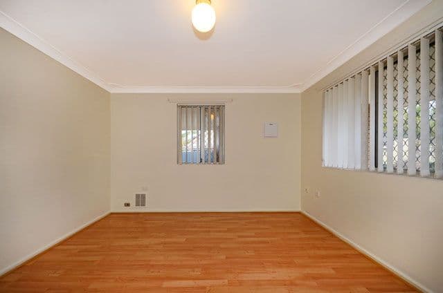 12 Melba Place, WESTMINSTER WA 6061, Westminster - Thumbnail 5