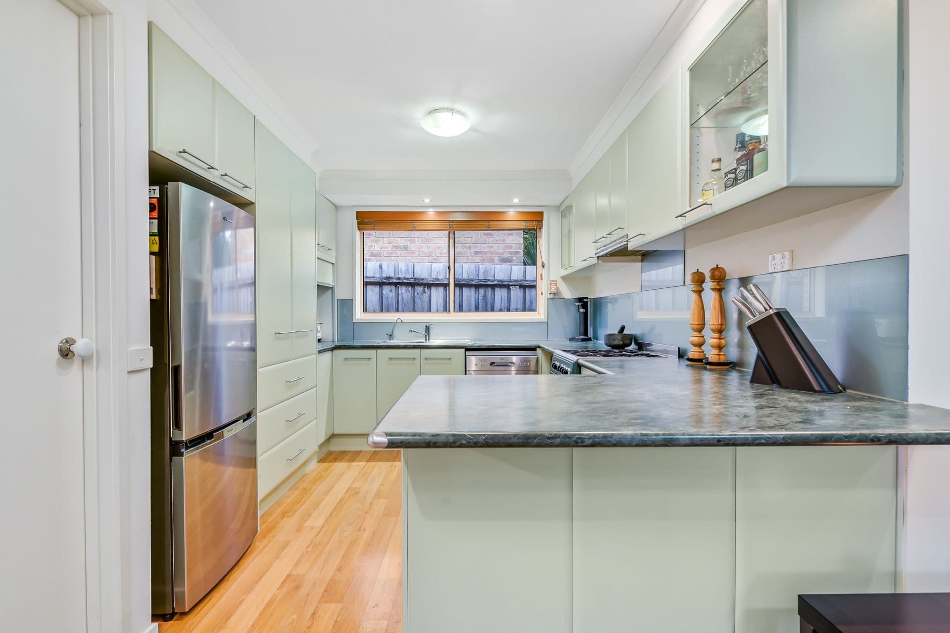 8 Barber Court, Berwick VIC 3806, Berwick - Thumbnail 6