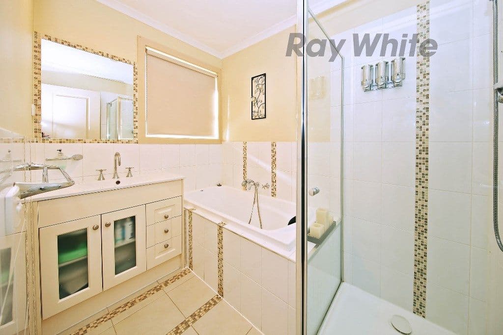 42 Karinya Close, Werribee VIC 3030, Werribee - Thumbnail 7