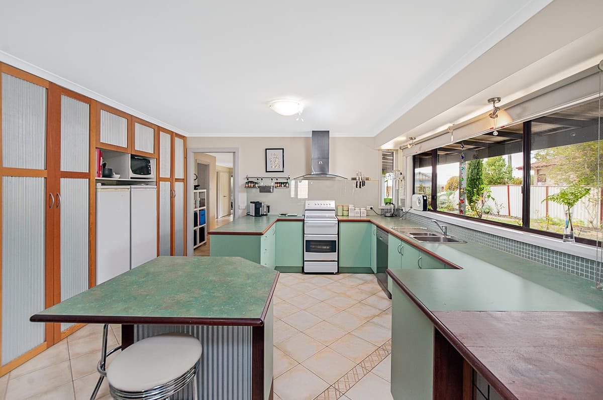26 Brockman Street, Capel, Capel - Thumbnail 5