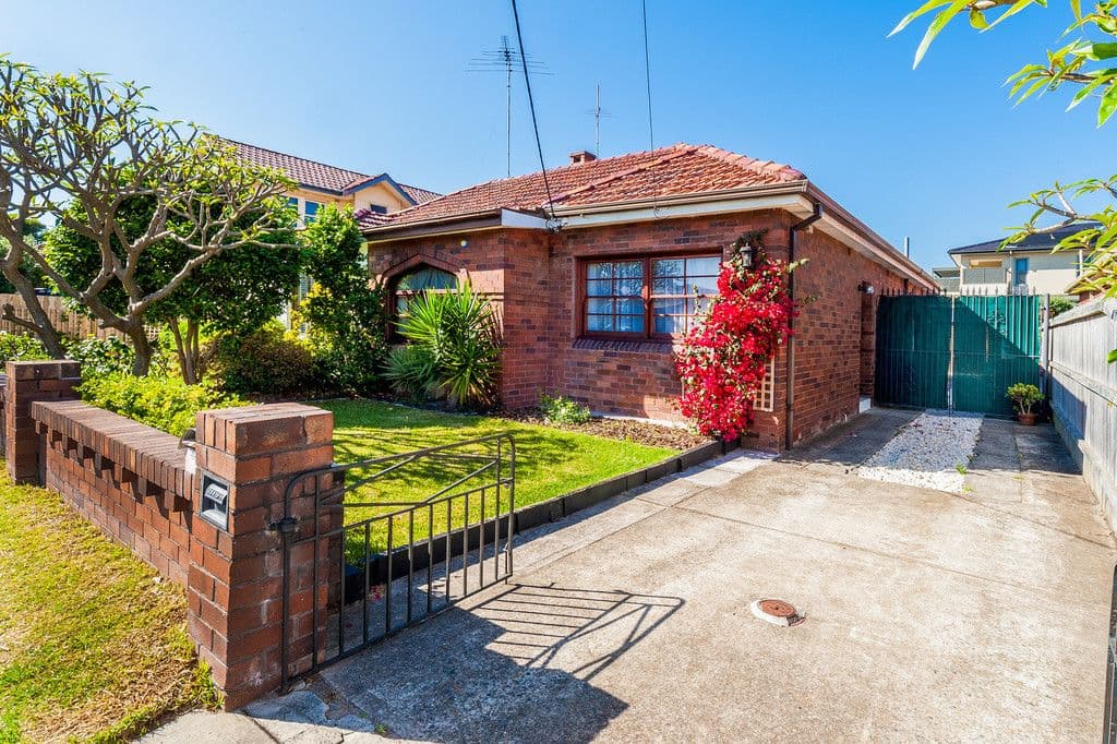 27 Moverly Road, Maroubra NSW 2035, Maroubra - Image 1