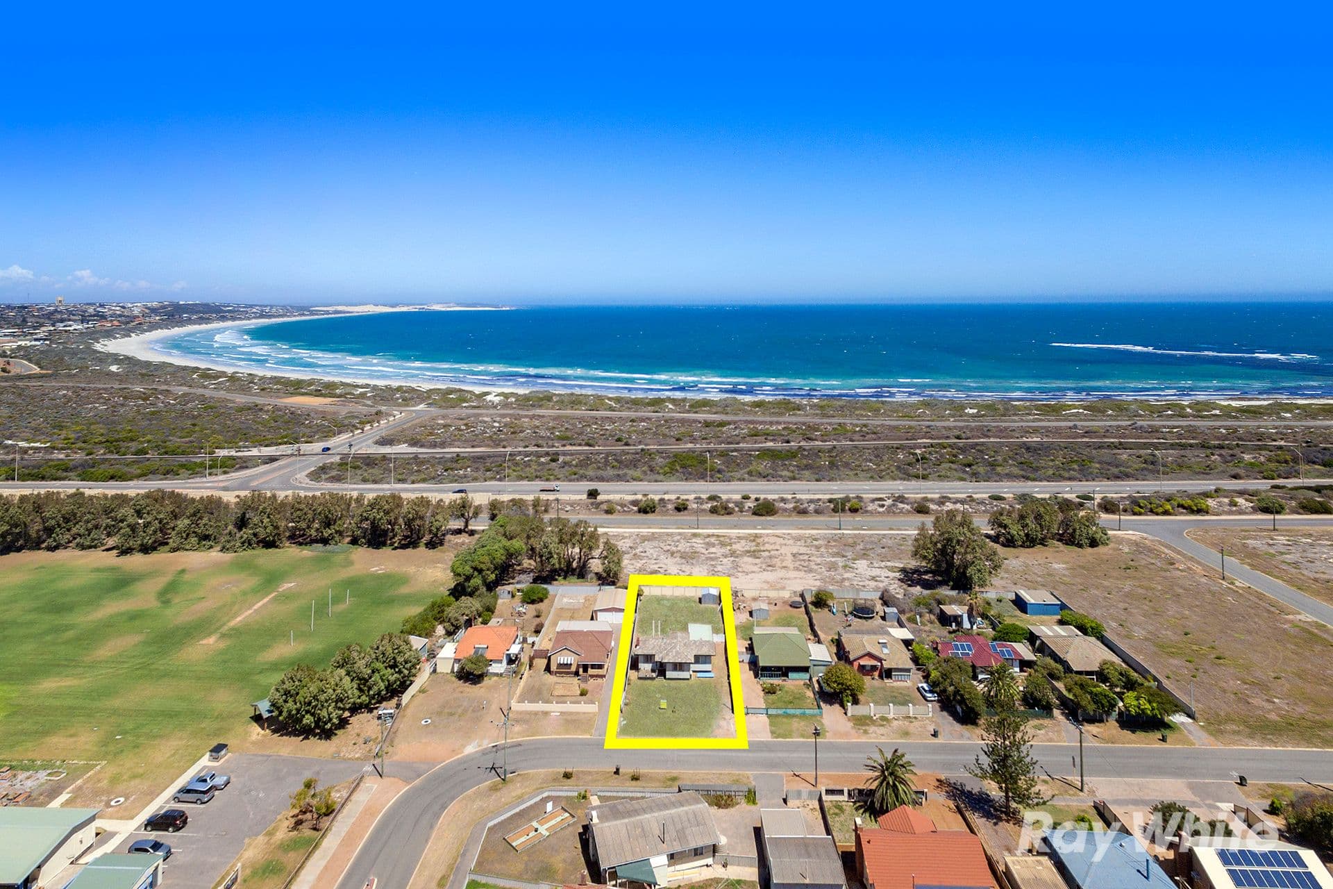 42 Maley Way, Beachlands WA 6530, Beachlands - Thumbnail 2