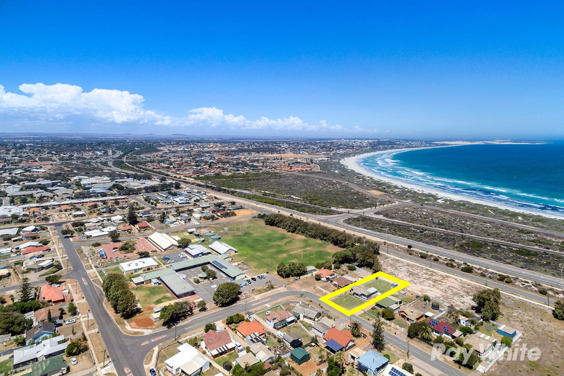 42 Maley Way, Beachlands WA 6530, Beachlands - Thumbnail 4