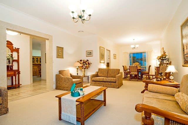 49 Pebble Beach Drive, RUNAWAY BAY QLD 4216, Runaway Bay - Thumbnail 3