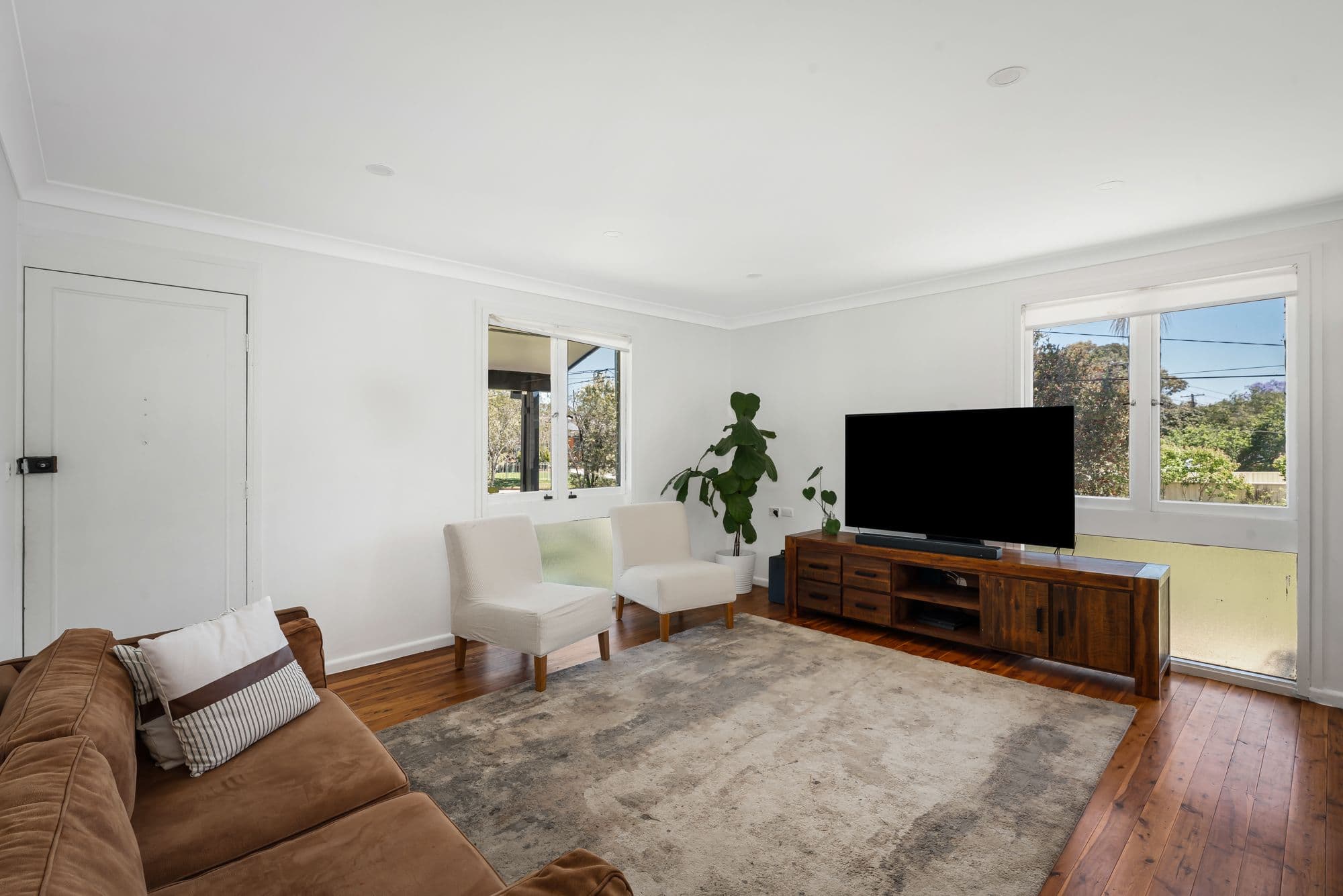 19 Fitzgerald Crescent, Blackett NSW 2770, Blackett - Thumbnail 2