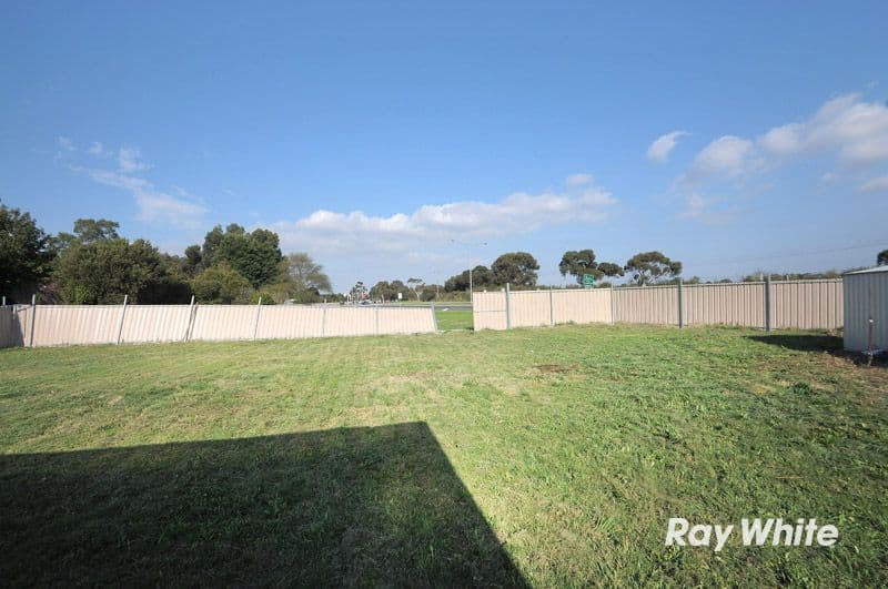 14 Hunter Court, CRANBOURNE NORTH VIC 3977, Cranbourne North - Thumbnail 3