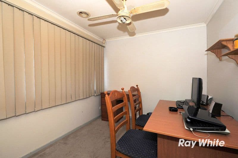14 Hunter Court, CRANBOURNE NORTH VIC 3977, Cranbourne North - Thumbnail 8