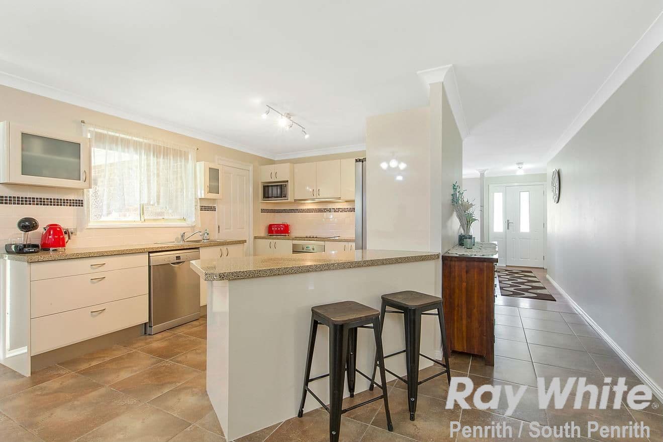26 Kiber Drive, Glenmore Park - Thumbnail 3