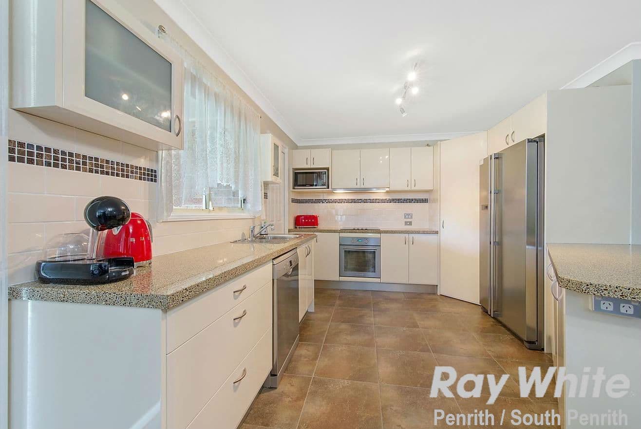 26 Kiber Drive, Glenmore Park - Thumbnail 4