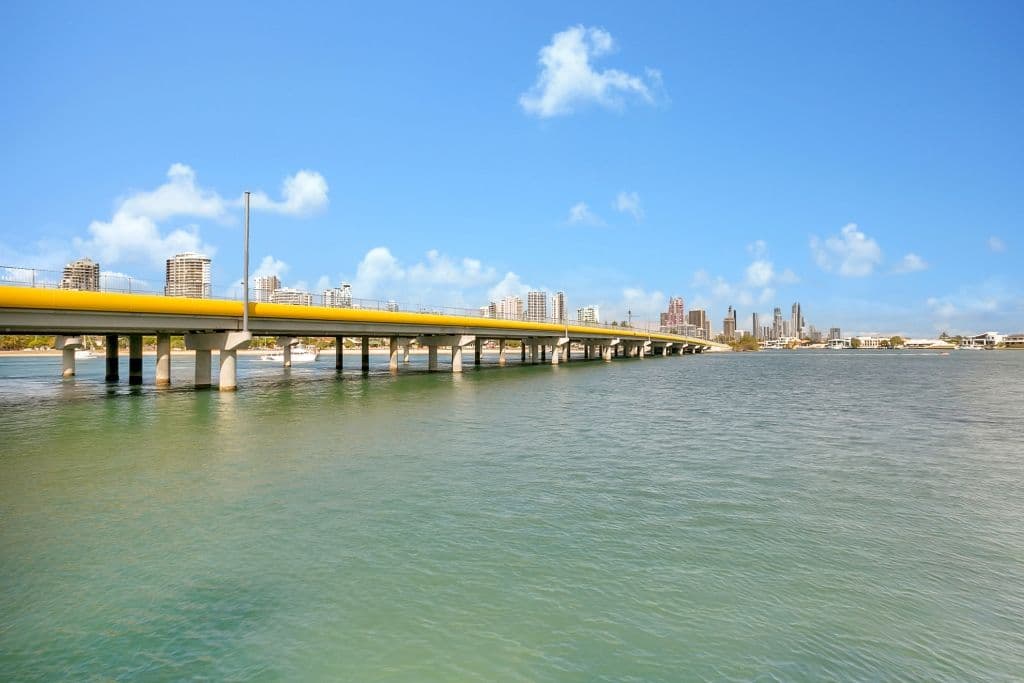 83 Brighton Parade, SOUTHPORT QLD 4215, Southport - Thumbnail 3