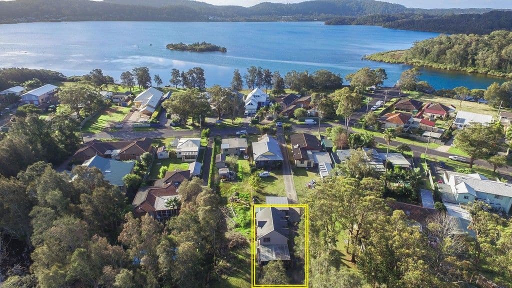 51a Kincumber Crescent, Davistown NSW 2251, Davistown - Thumbnail 2