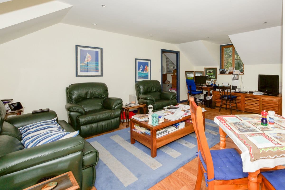51a Kincumber Crescent, Davistown NSW 2251, Davistown - Thumbnail 4