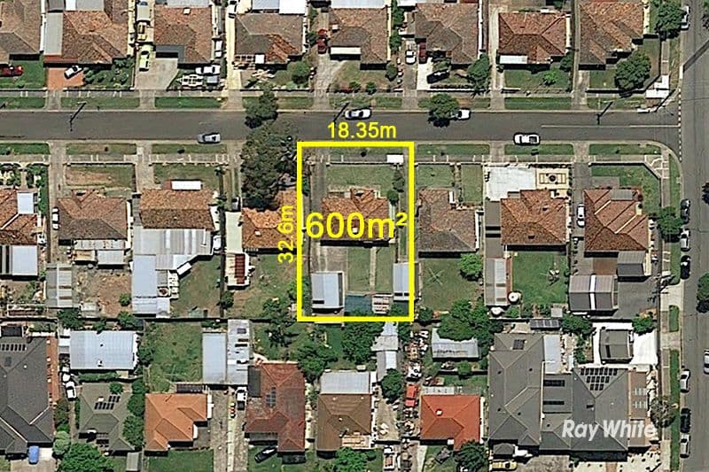 16 Bedwell Avenue, Dandenong VIC 3175, Dandenong - Thumbnail 2