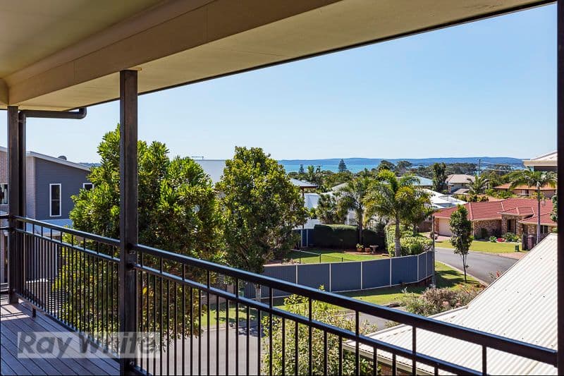 4 Creedin Court, Redland Bay QLD 4165, Redland Bay - Thumbnail 3