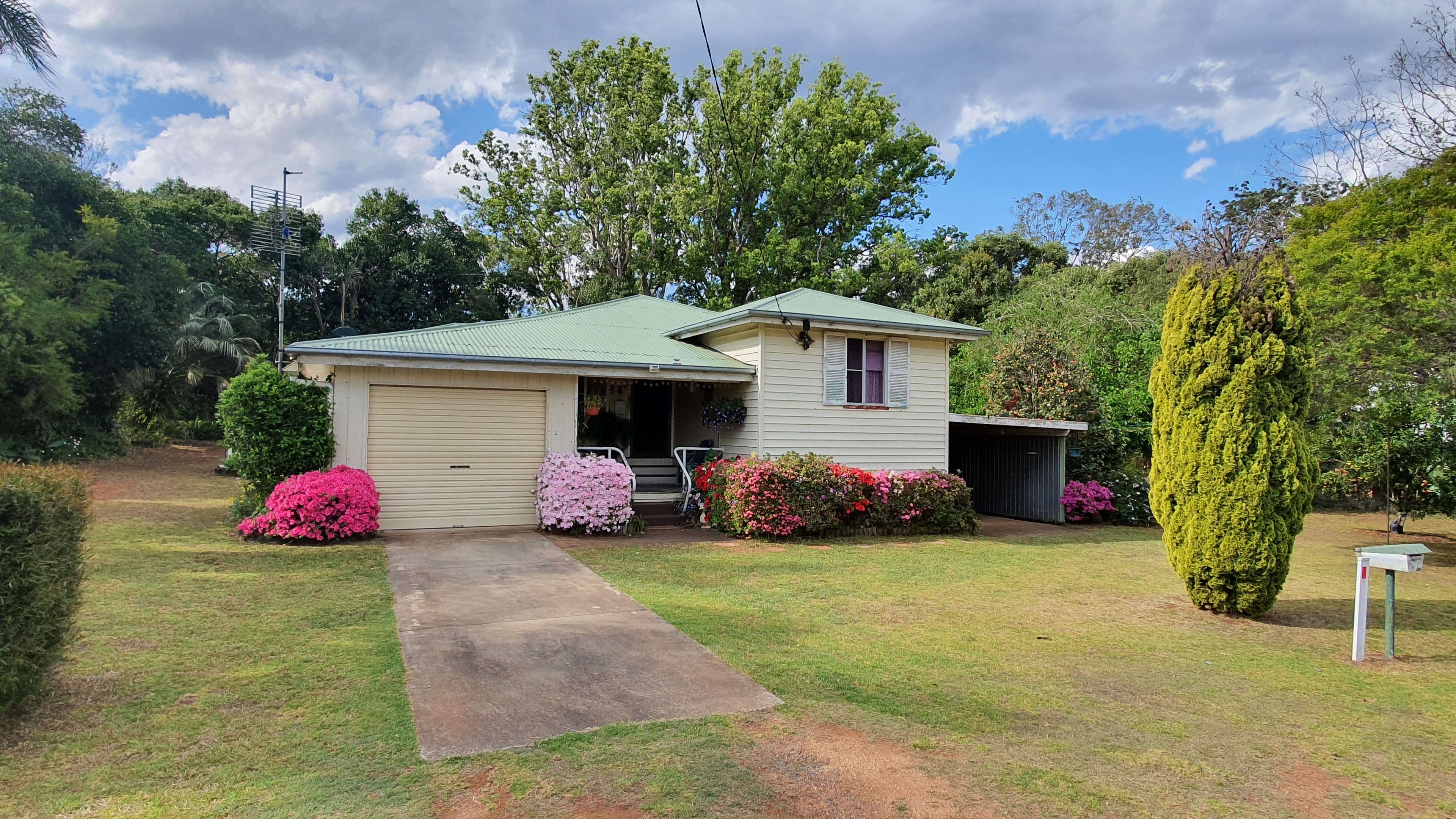 3 Wilkes Road, Hampton QLD 4352, Hampton - Image 1