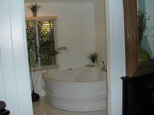 5 Tern Street, SLADE POINT QLD 4740, Slade Point - Thumbnail 4