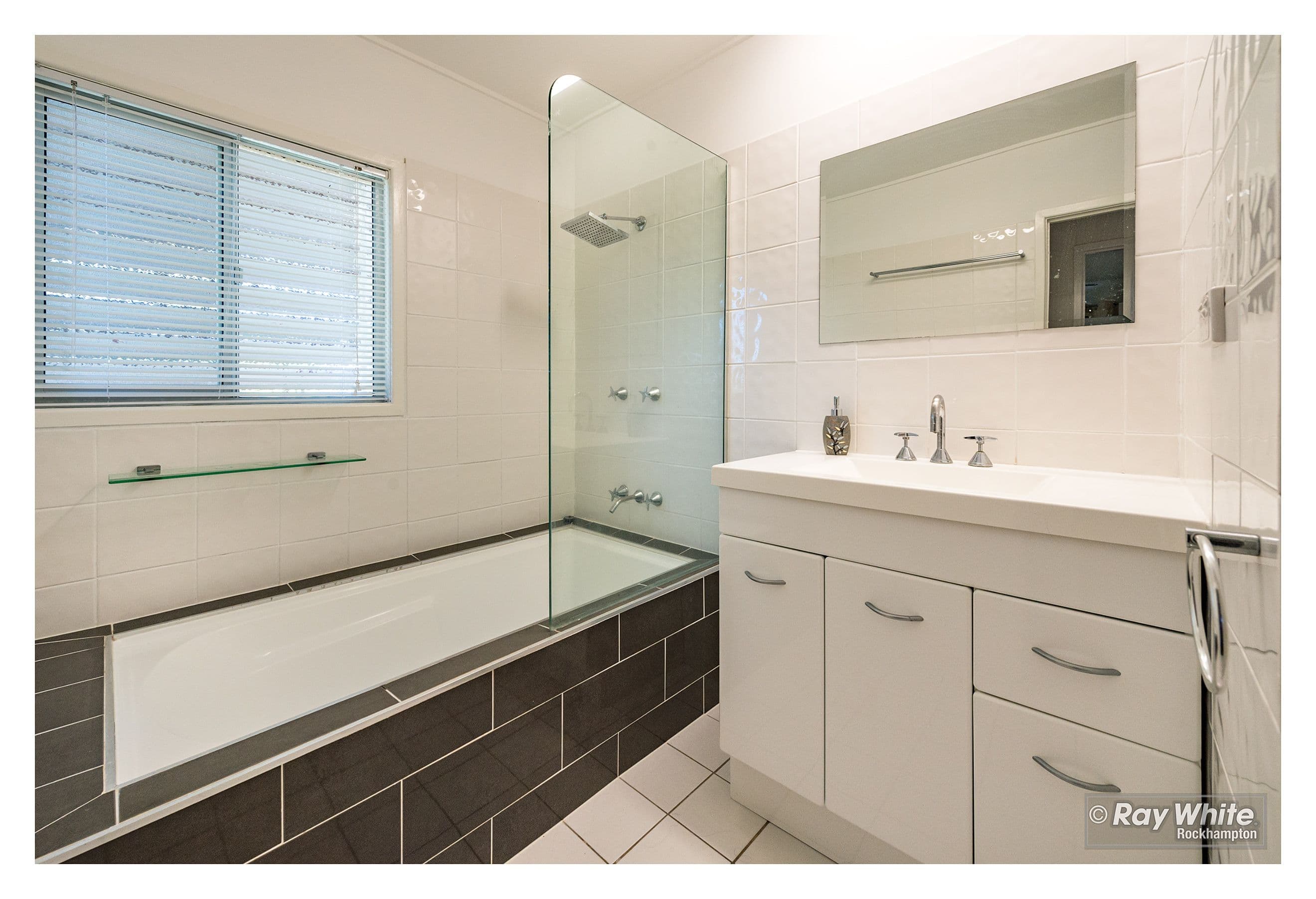 331 Duthie Avenue, Frenchville QLD 4701, Frenchville - Thumbnail 6