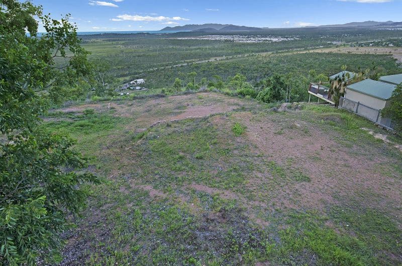 20 Mount Kulburn Drive, Jensen QLD 4818, Jensen - Thumbnail 2