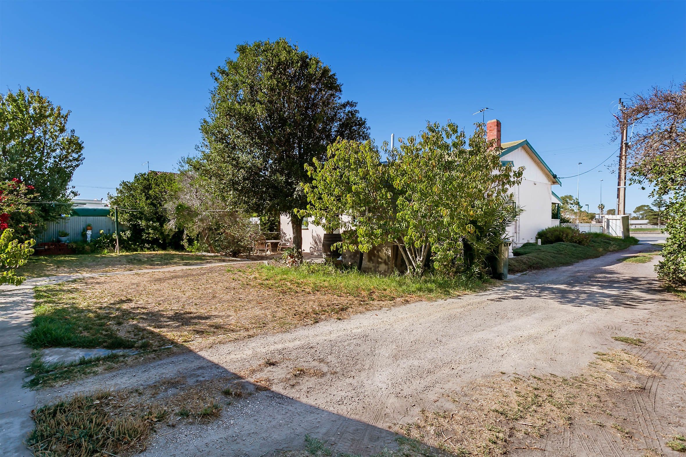 153 Hart Street, Glanville SA 5015, Glanville - Thumbnail 2