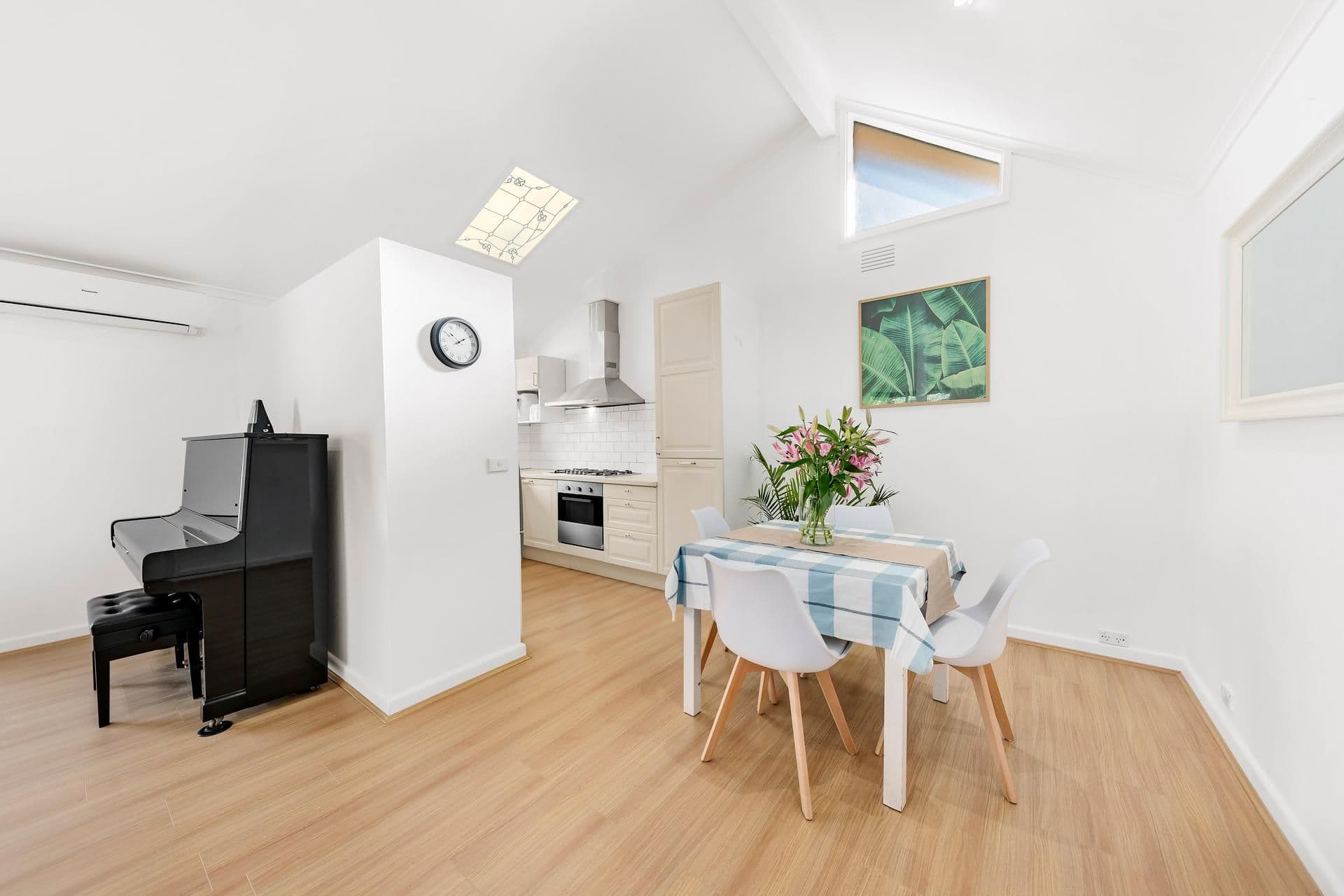 2 Park Close, Heathmont VIC 3135, Heathmont - Thumbnail 3