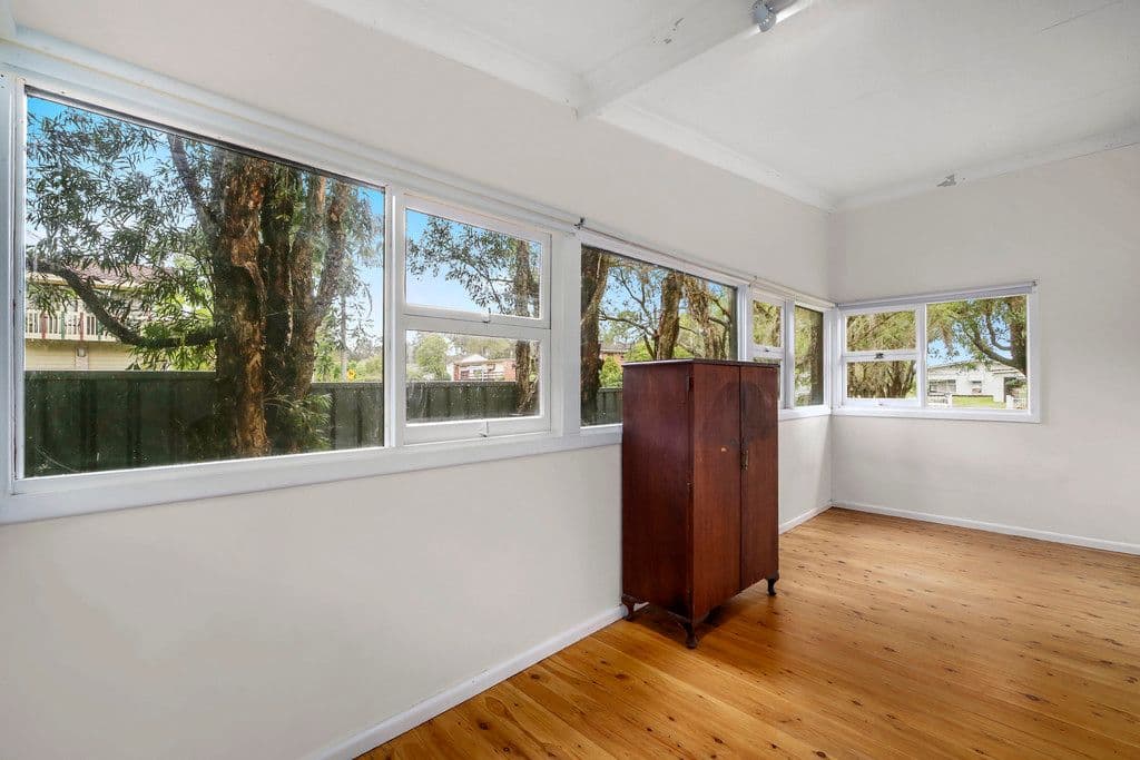 240 Lakedge Avenue, Berkeley Vale NSW 2261, Berkeley Vale - Thumbnail 7