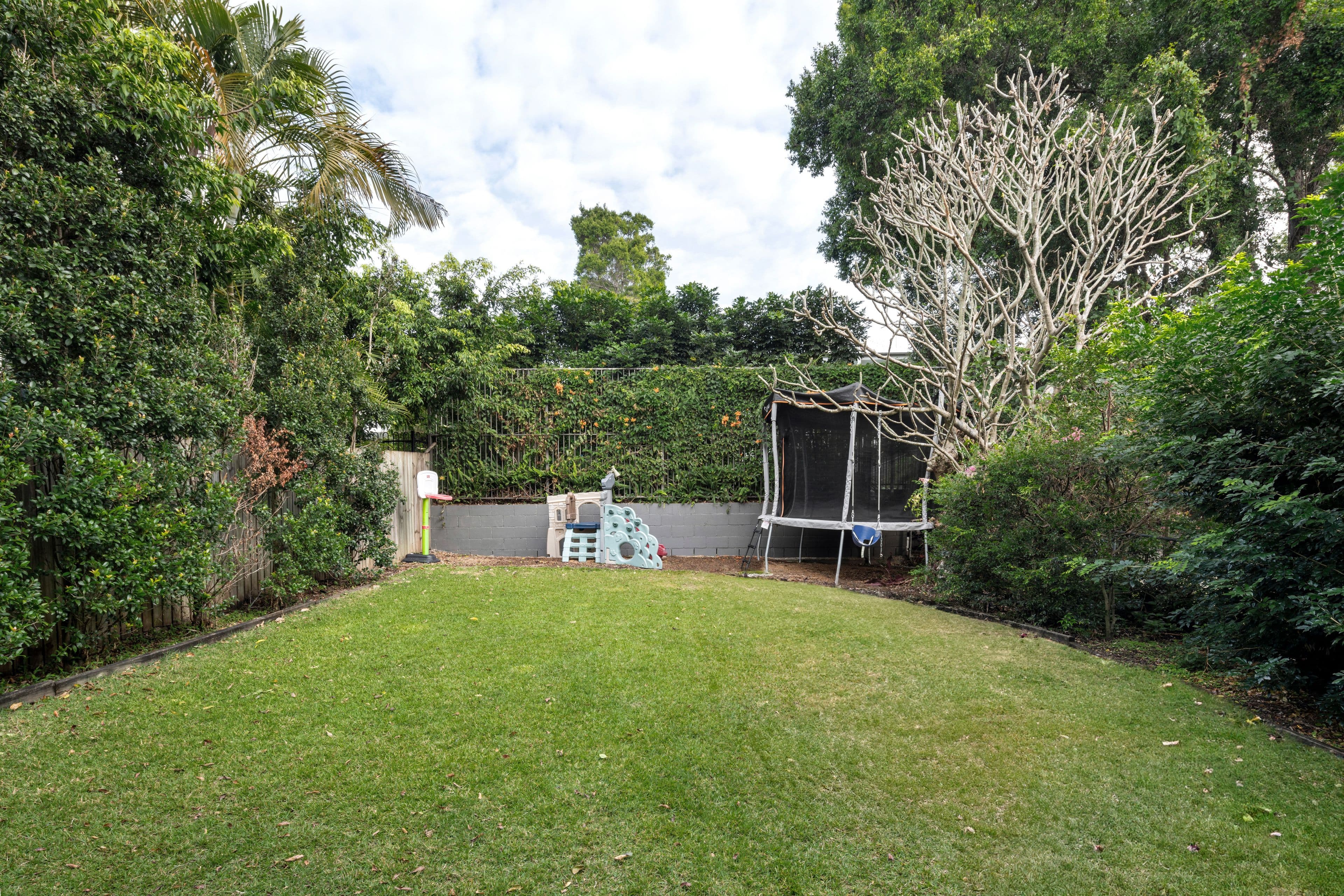 70 Riverton Street, Clayfield QLD 4011, Clayfield - Thumbnail 2