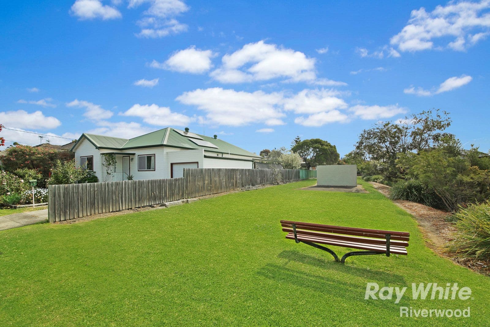 19 Mazarin Street, Riverwood - Thumbnail 3