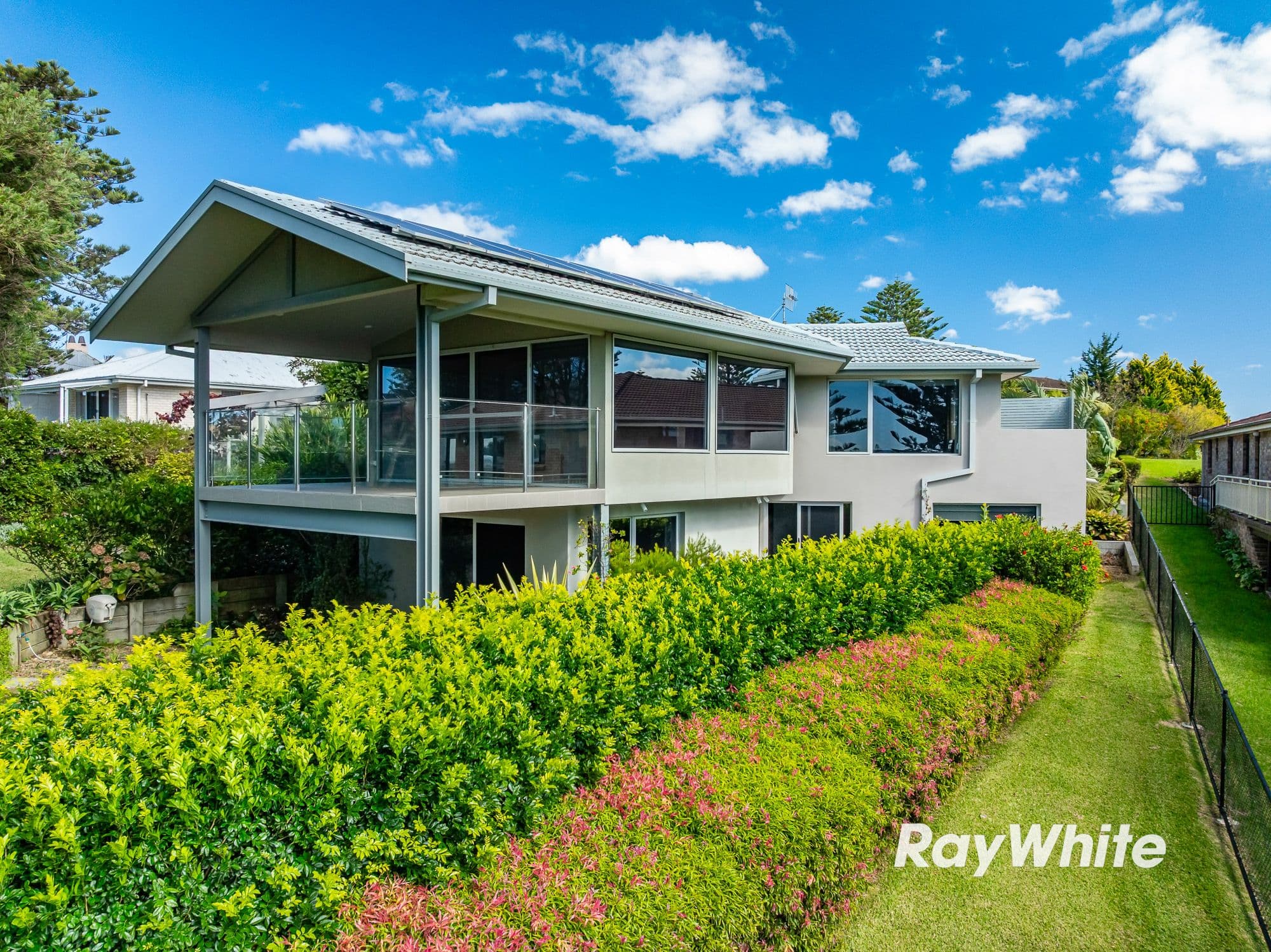 22 Coral Crescent, Tuross Head NSW 2537, Tuross Head - Thumbnail 2