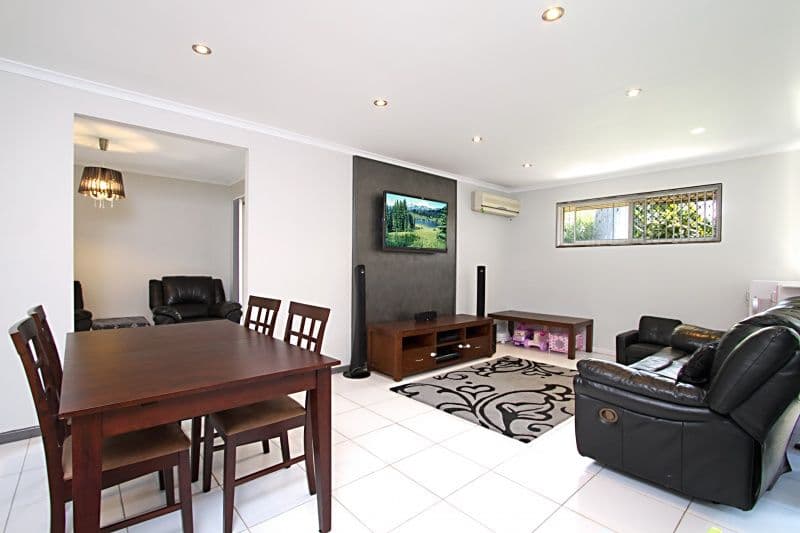 5 Nielsen Street, ROCHEDALE SOUTH QLD 4123, Rochedale South - Thumbnail 3