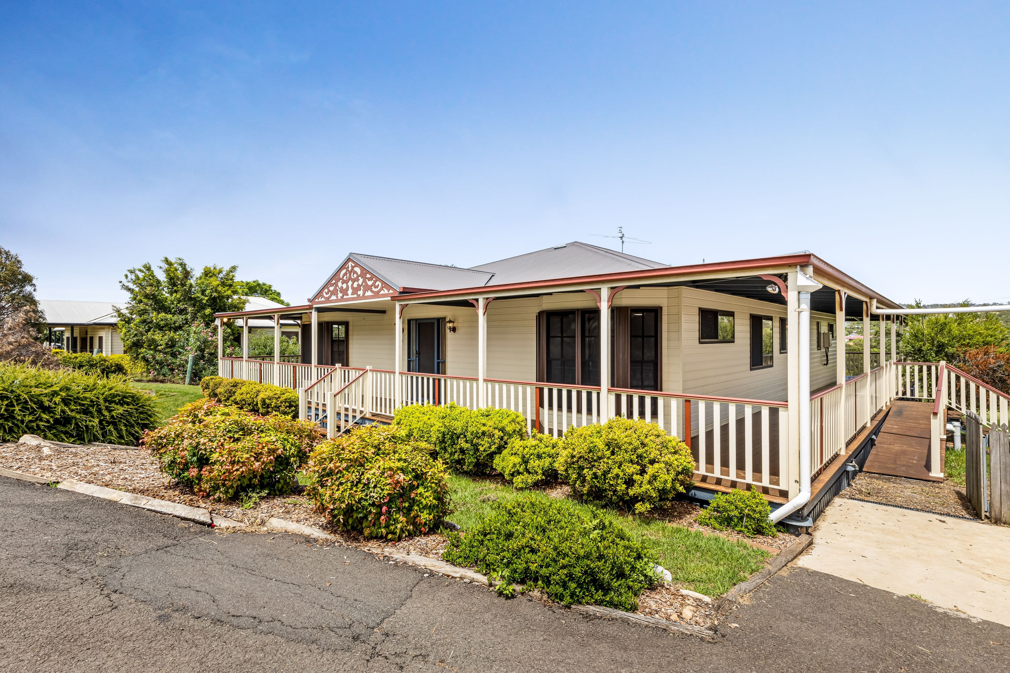 5 Kym Court, Hodgson Vale QLD 4352, Hodgson Vale - Thumbnail 2