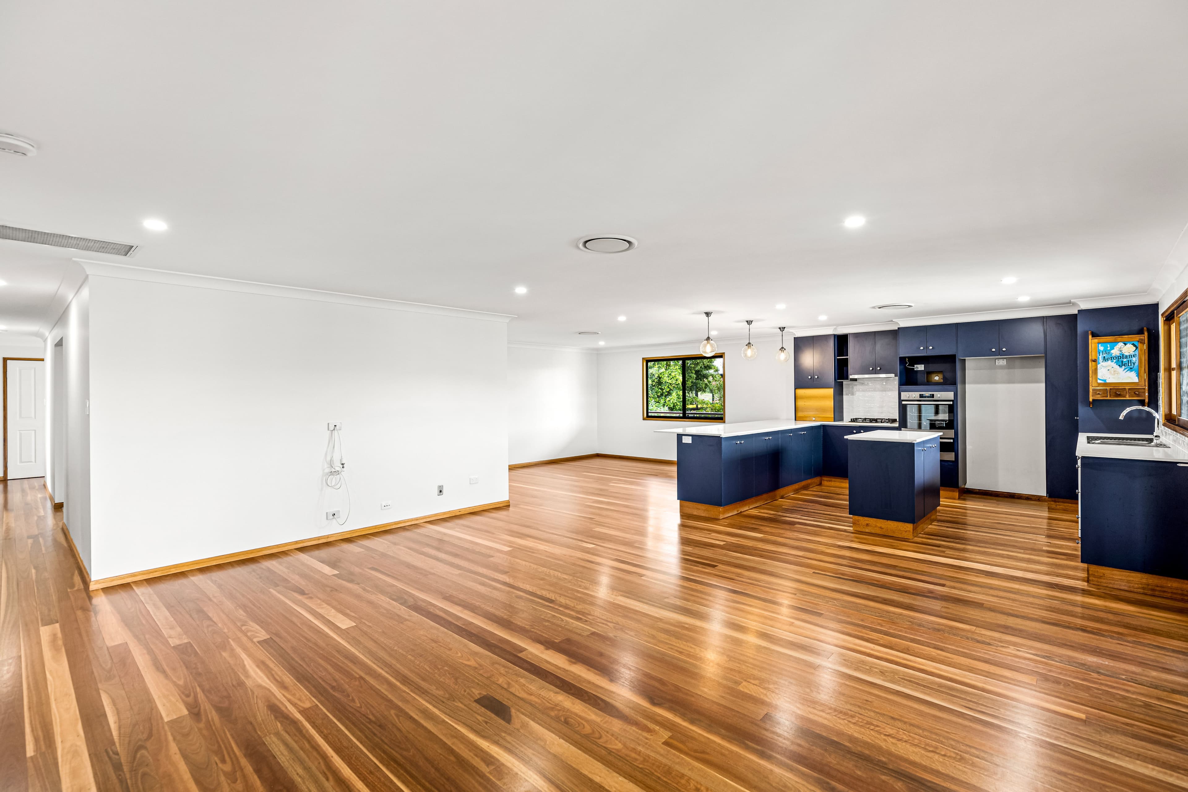 5 Kym Court, Hodgson Vale QLD 4352, Hodgson Vale - Thumbnail 4