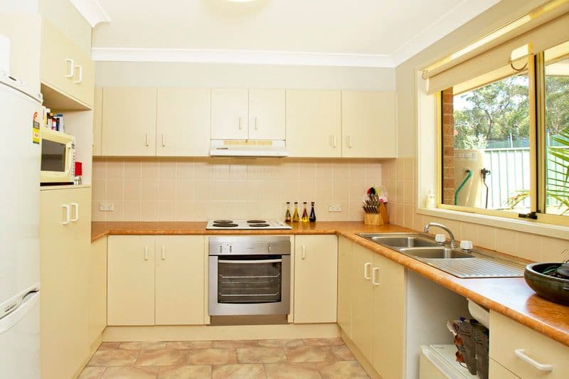 40 Lydon Crescent, WEST NOWRA NSW 2541, West Nowra - Thumbnail 4