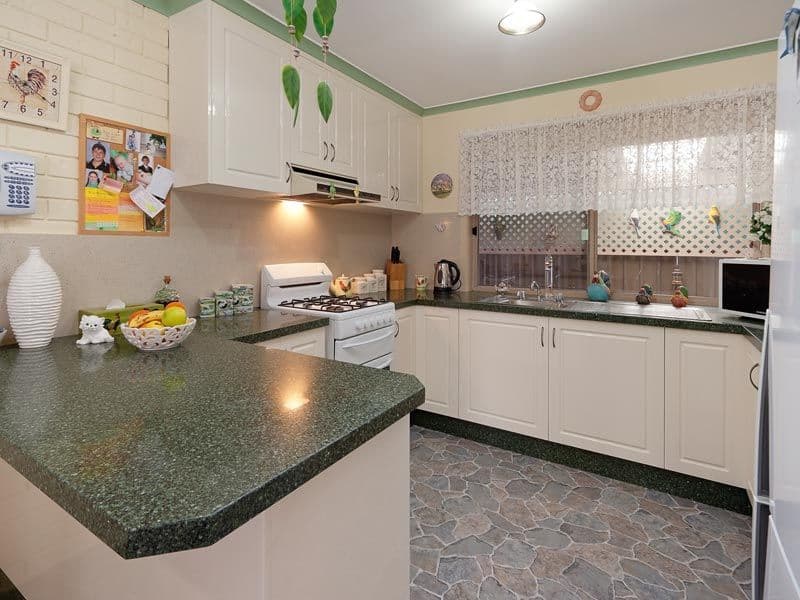 6 Graetz Court, LAVINGTON NSW 2641, Lavington - Thumbnail 2